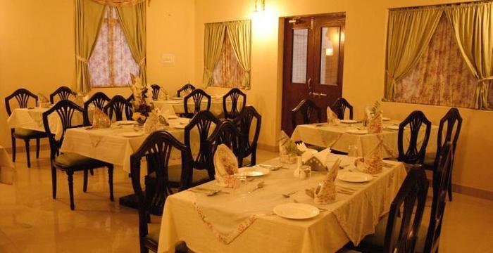 Hotel Sirsi Haveli 